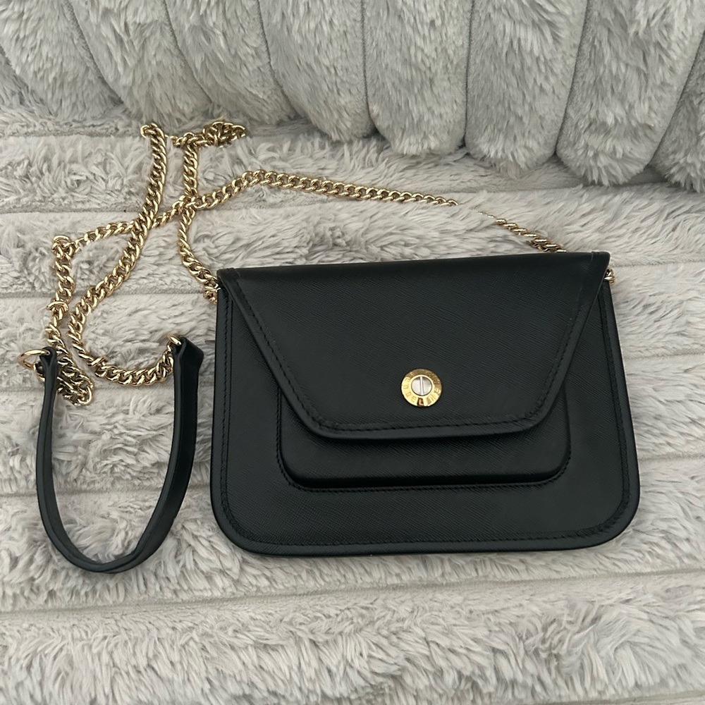 Henri Bendel NWOT Black Saffiano Leather Bag